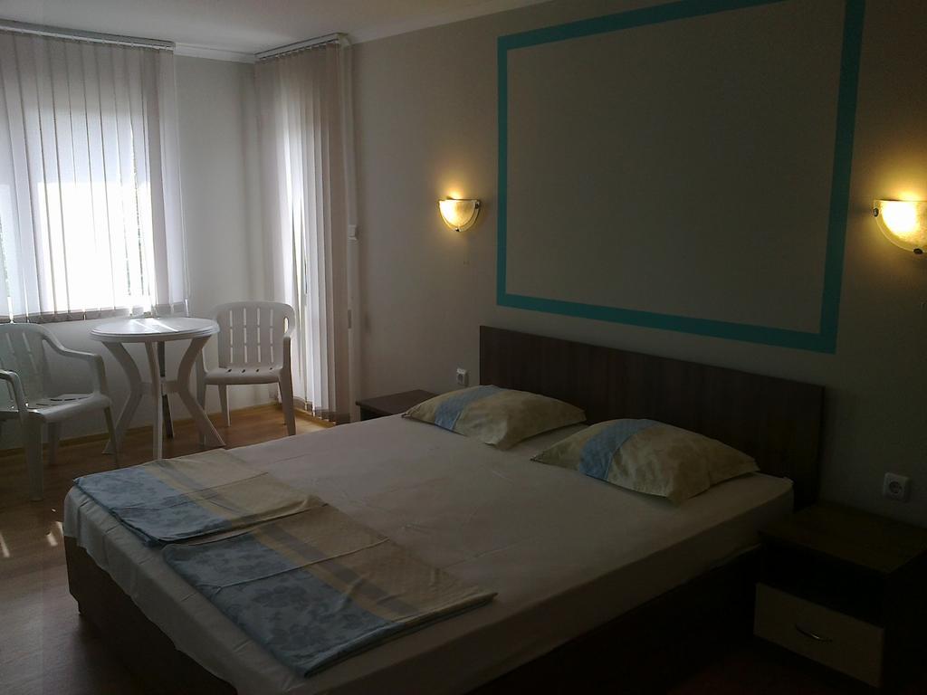 Guest Rooms Rusalka Kranevo Esterno foto